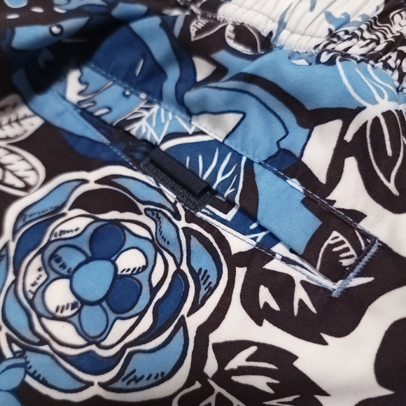 Nautica Hawaiian Light & Dark Blue Floral Board Shorts Swim Trunks Sz XL - Picture 2 of 4